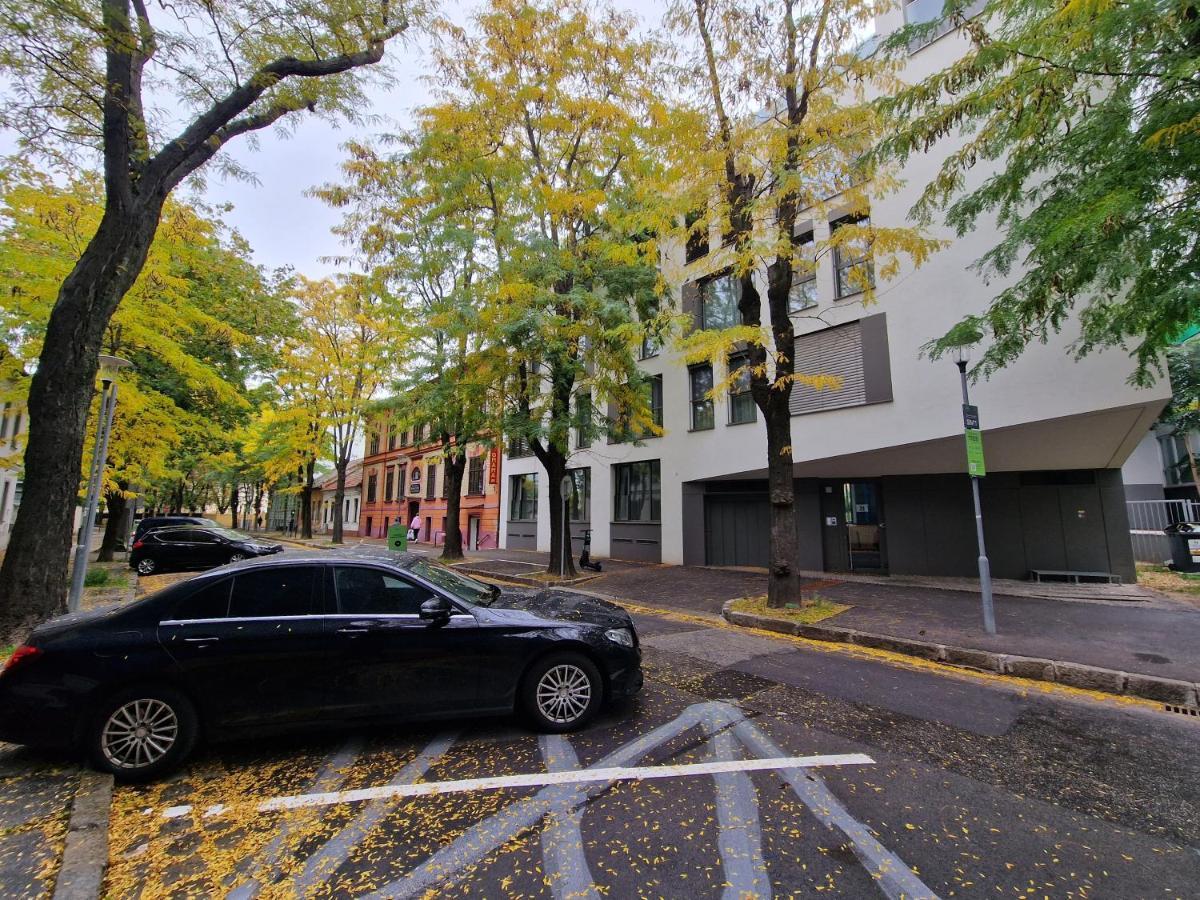 Ota-Group Luxury Selection Lejlighed Bratislava Eksteriør billede